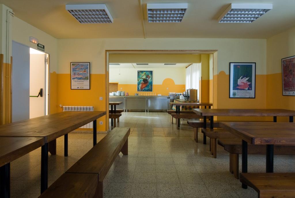 Alberg Escola De Piraguisme De Sort Zewnętrze zdjęcie