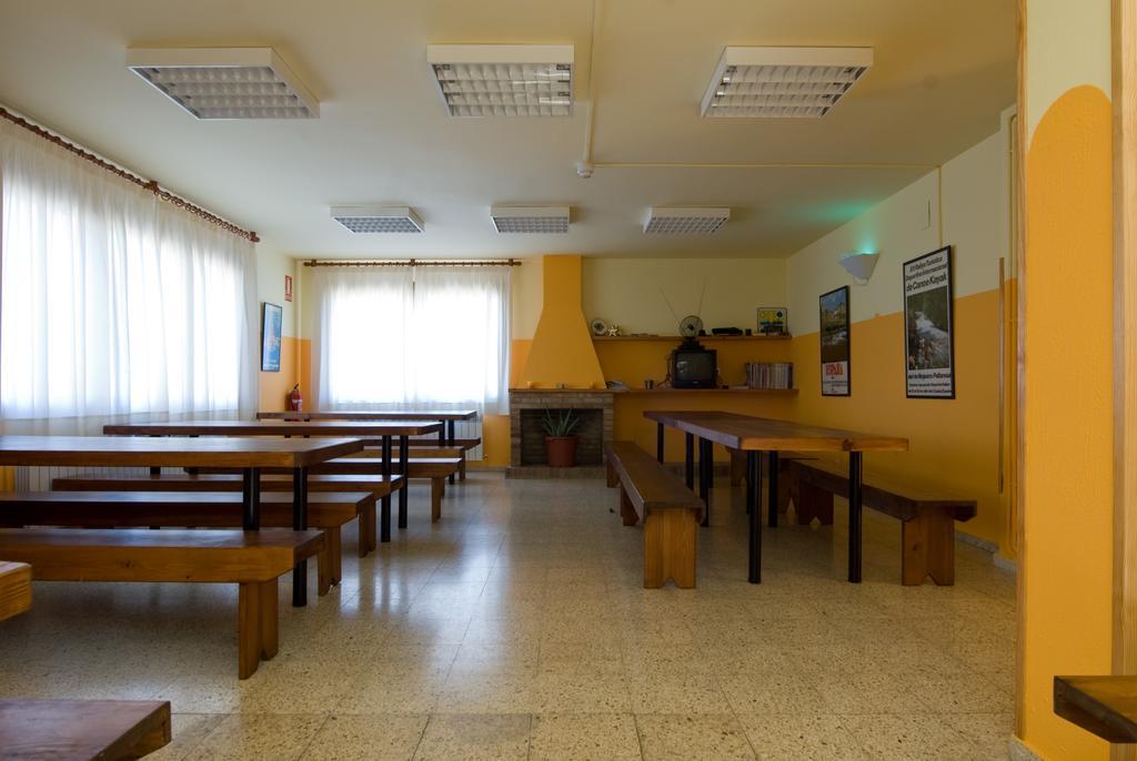 Alberg Escola De Piraguisme De Sort Zewnętrze zdjęcie